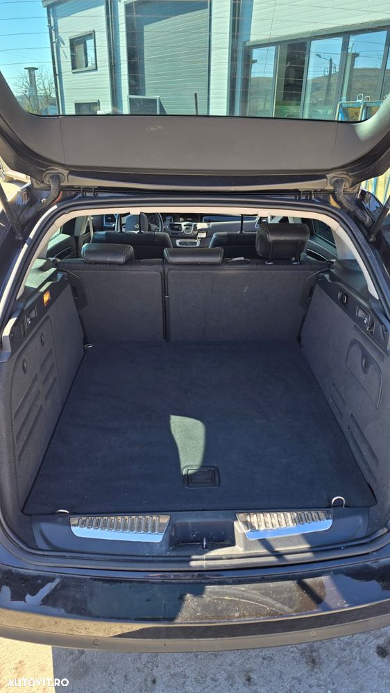 Renault Laguna dCi 110 FAP Bose Edition - 12