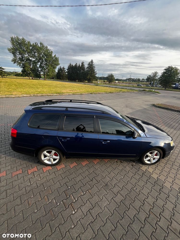 Volkswagen Passat 1.9 TDI Comfortline - 7