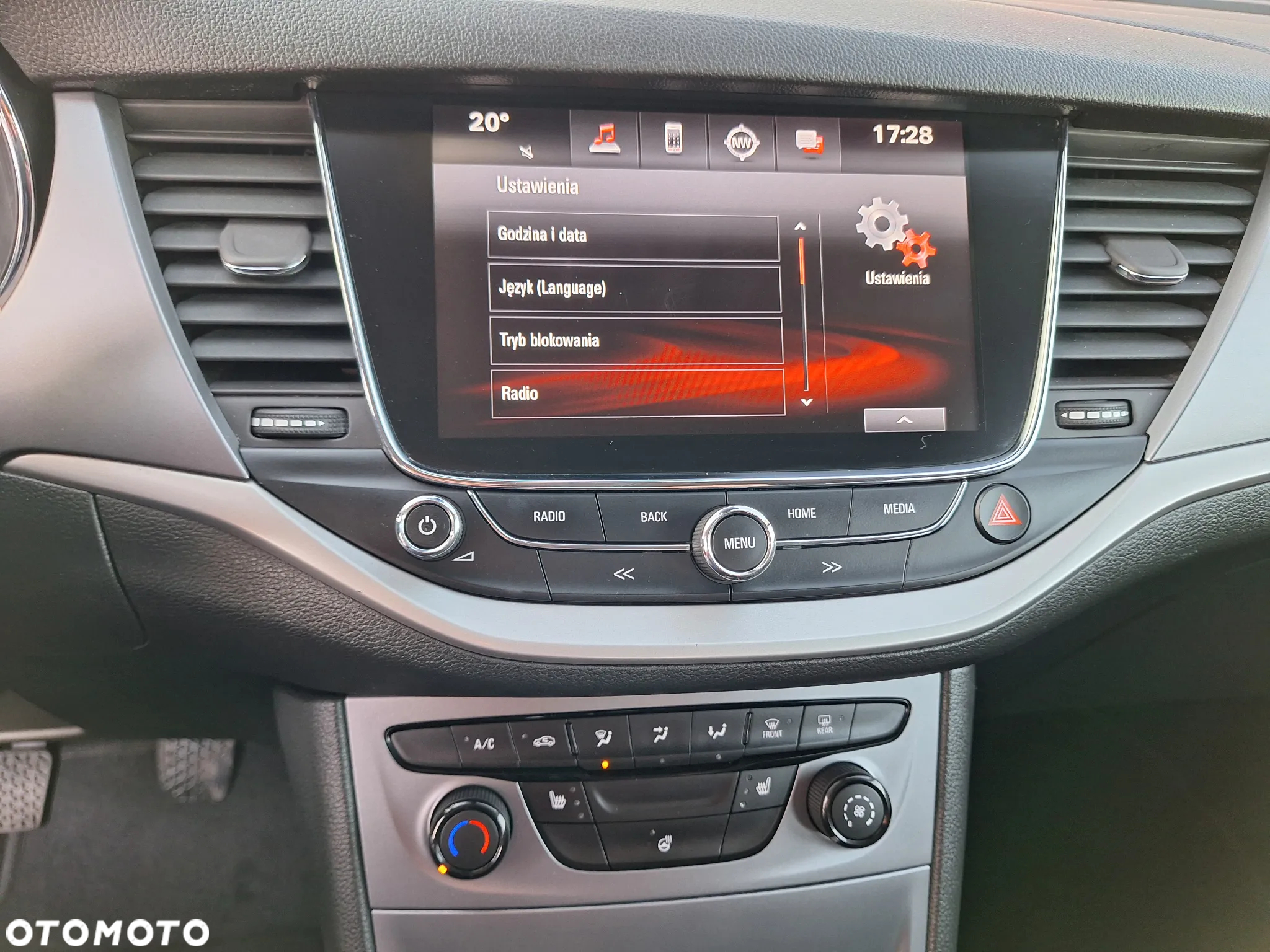 Opel Astra 1.6 CDTI Sports Tourer Active - 17