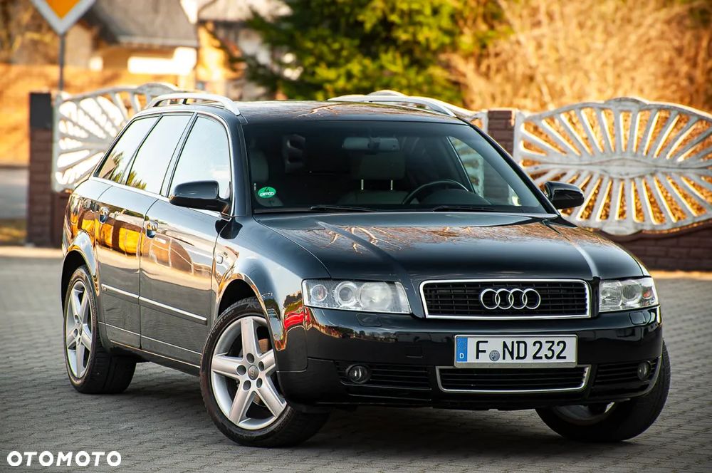 Audi A4 Avant - 4