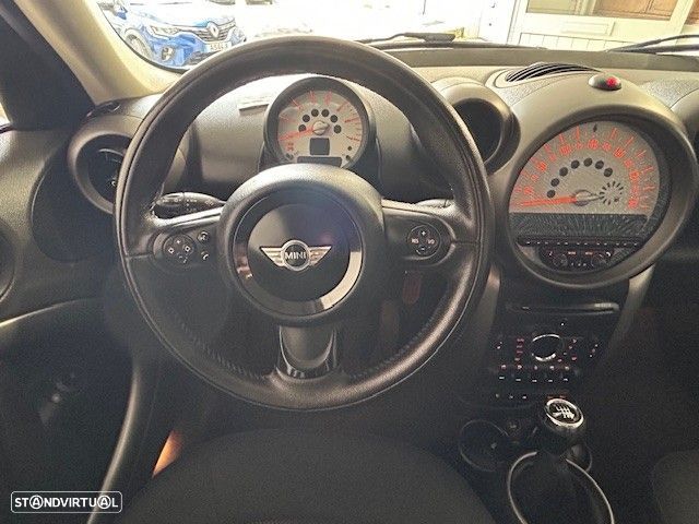 MINI Countryman One D - 15