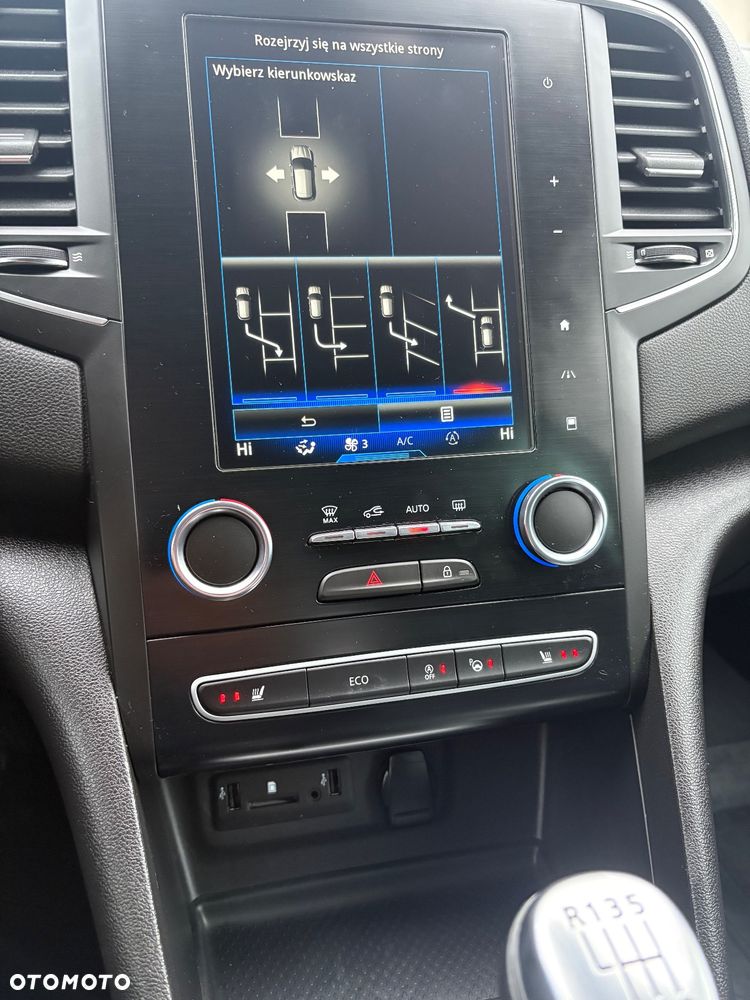 Renault Megane ENERGY TCe 130 BOSE EDITION - 36