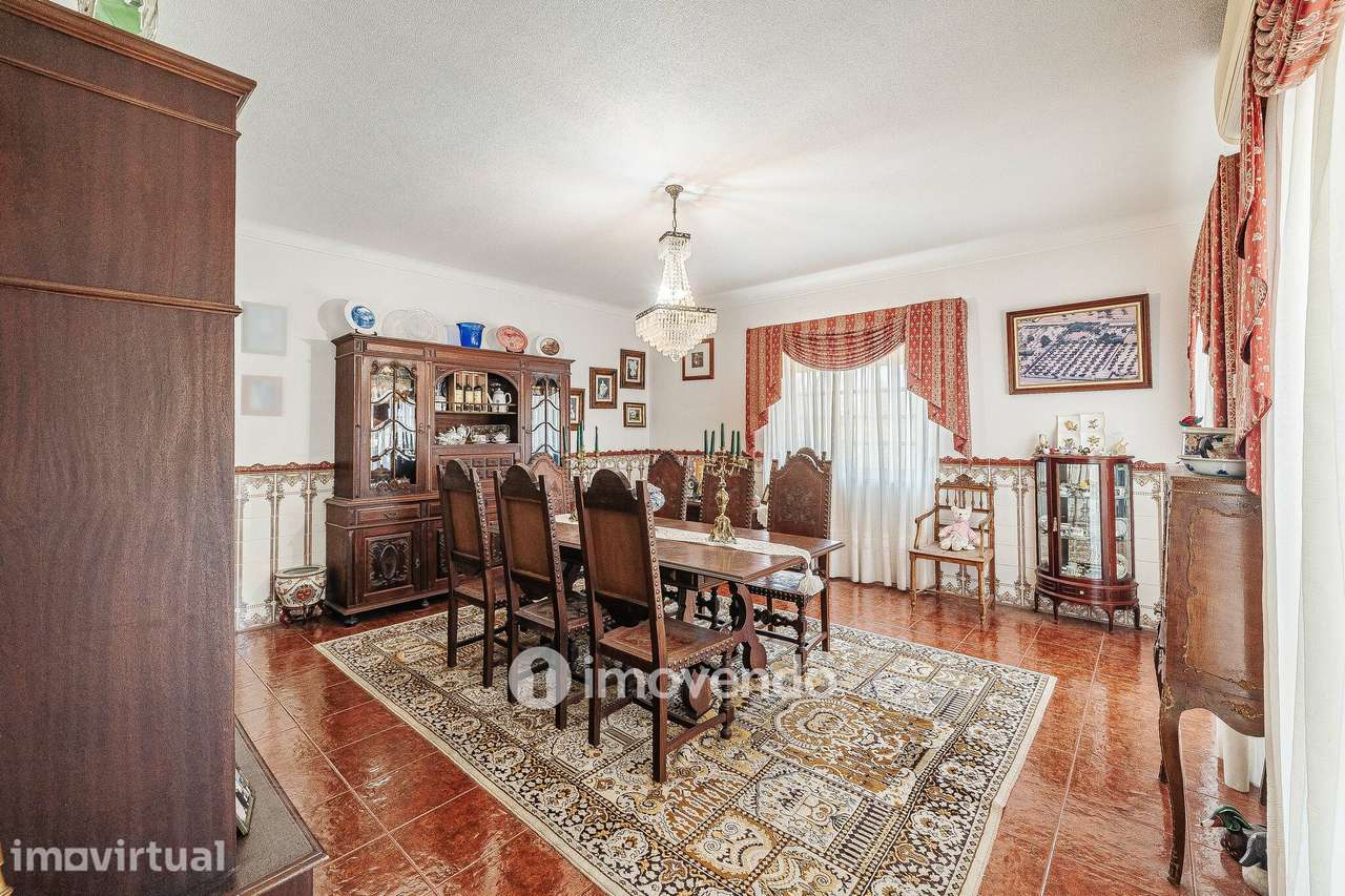 Moradia T3, com um terreno enorme de 5960m², na Quinta do Anjo - Grande imagem: 4/52