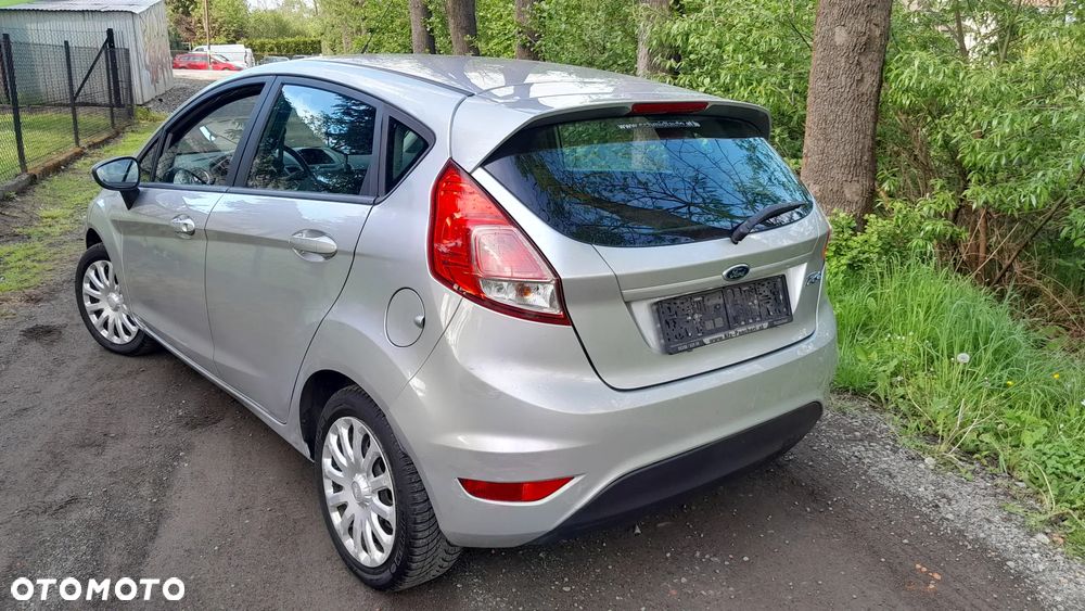 Ford Fiesta - 18