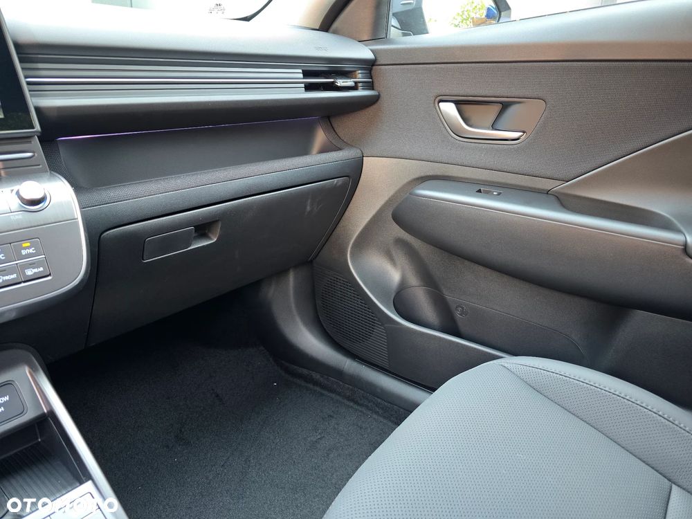 Hyundai Kona 1.6 GDI Hybrid Platinum DCT - 14