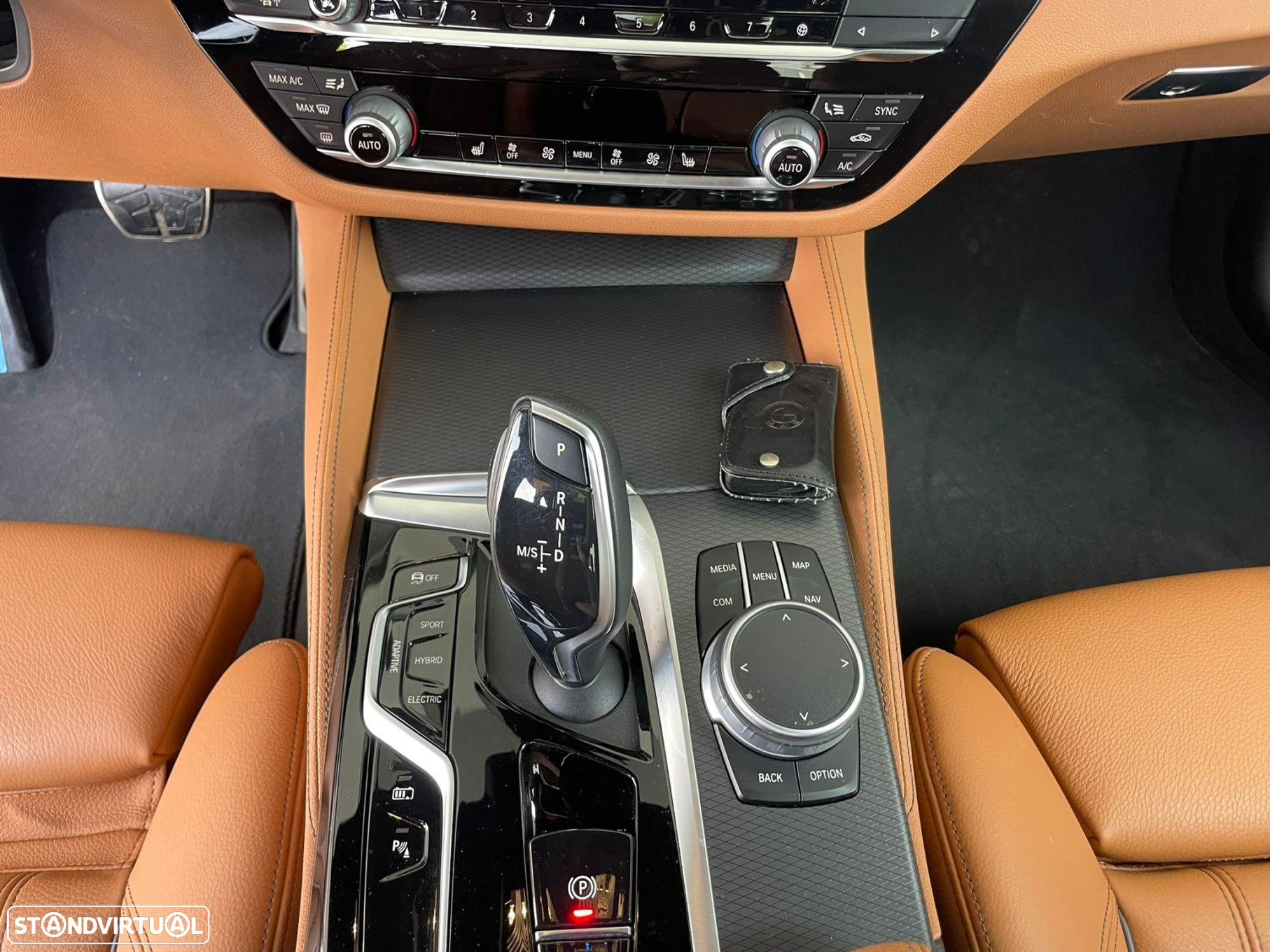 BMW 530 e Pack M - 32