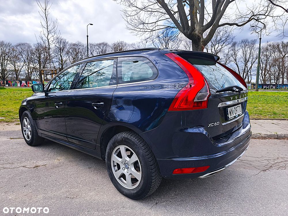 Volvo XC 60 D4 Drive-E Momentum - 2
