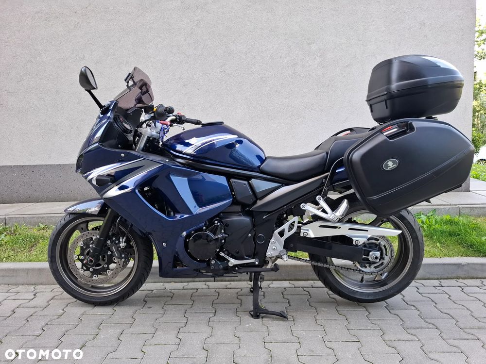 Suzuki GSX - 5