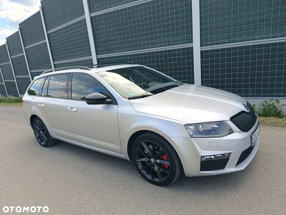 Skoda Octavia 2.0 TDI RS - 12