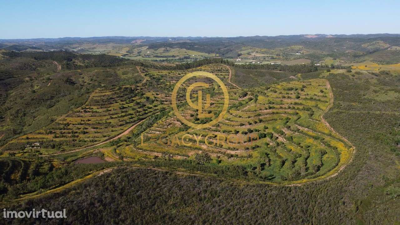 Terreno de 15,6 hectares em Sabóia, Odemira - Grande imagem: 2/12