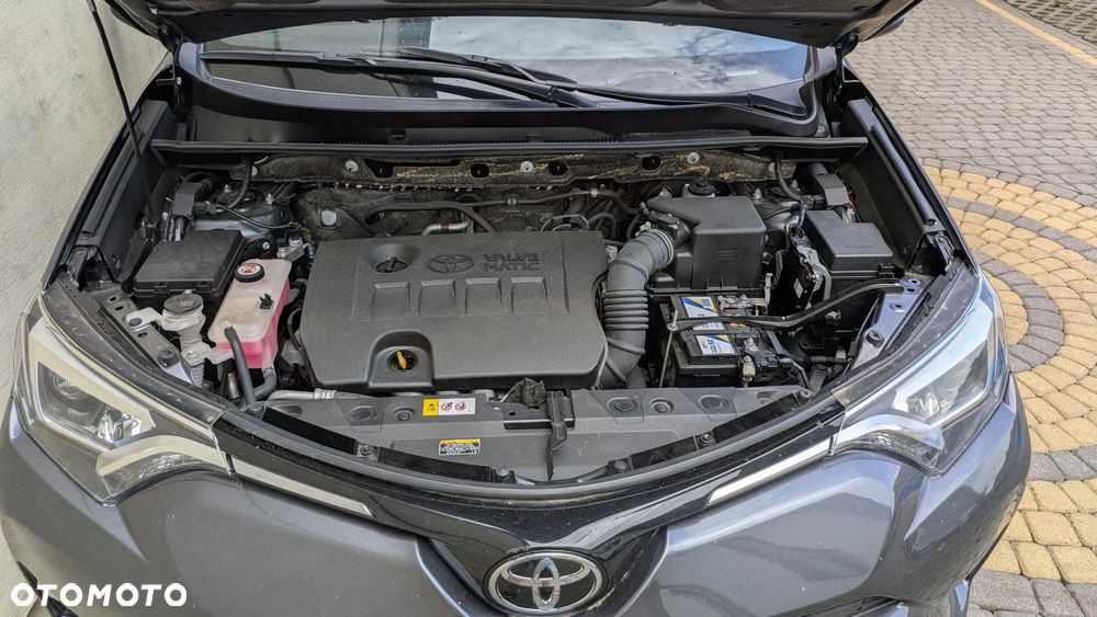 Toyota RAV4 2.0 Platinum 4x4 - 38