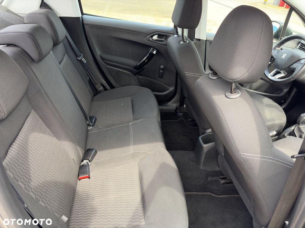 Peugeot 208 PureTech 82 Start & Stop Active - 8