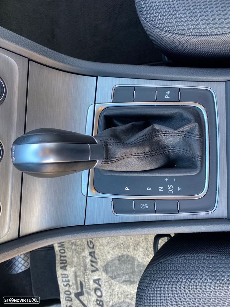 VW Golf 1.6 TDi GPS Edition DSG - 22