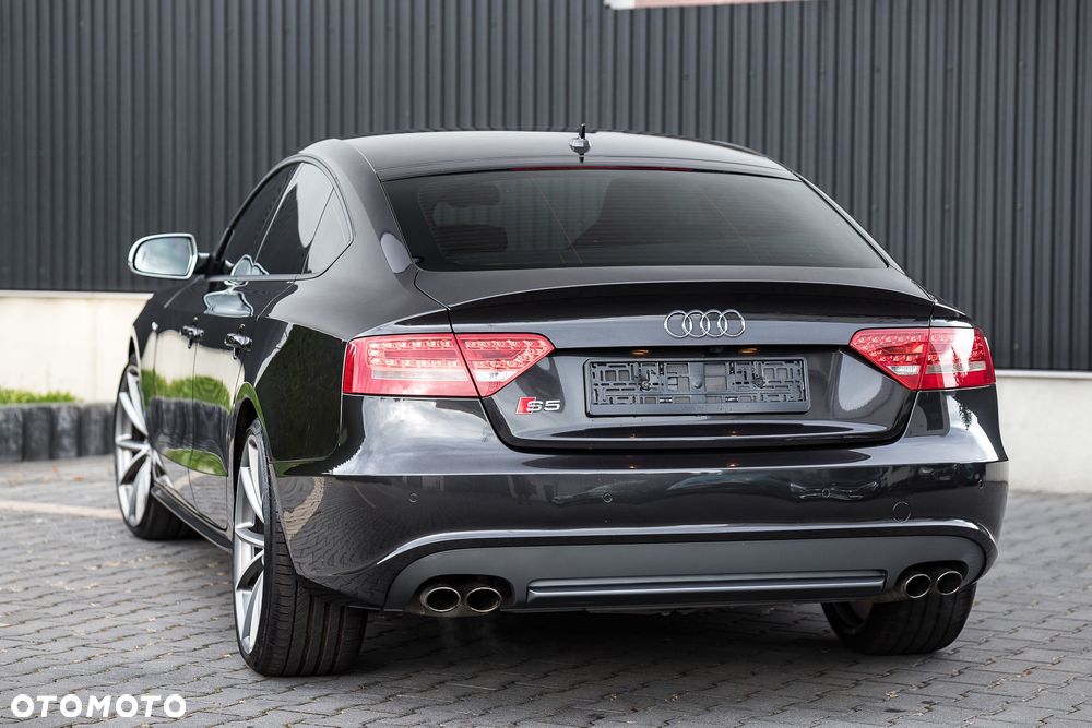 Audi S5 Coupé - 6