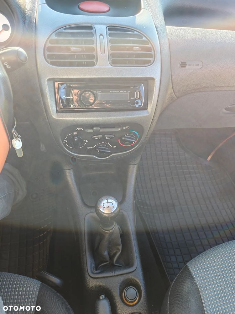 Peugeot 206 1.4 Ambiance - 26