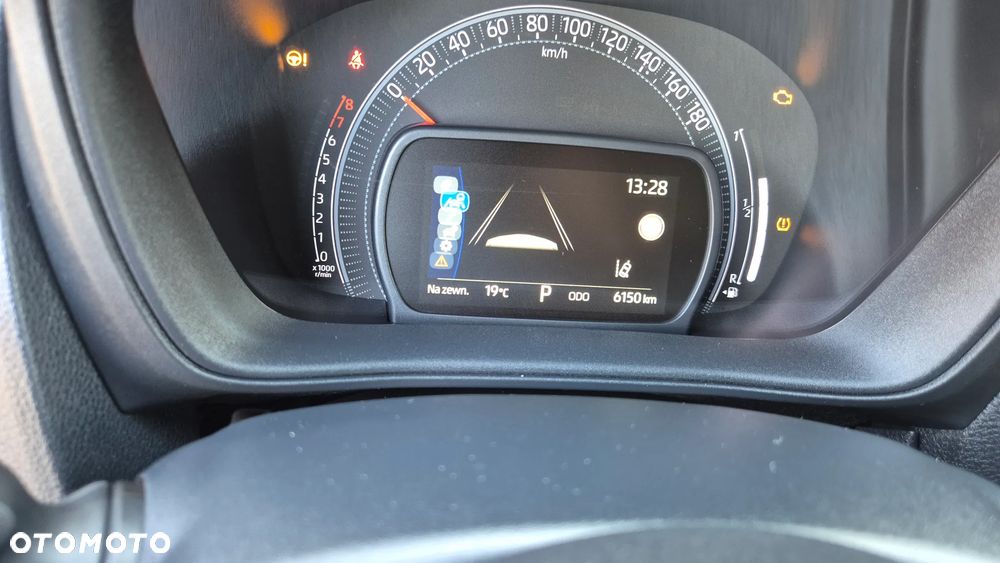 Toyota Aygo X S-CVT Air Prestige - 24