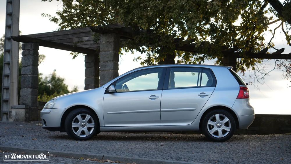 VW Golf 1.9 TDi 6V Trendline AC - 15