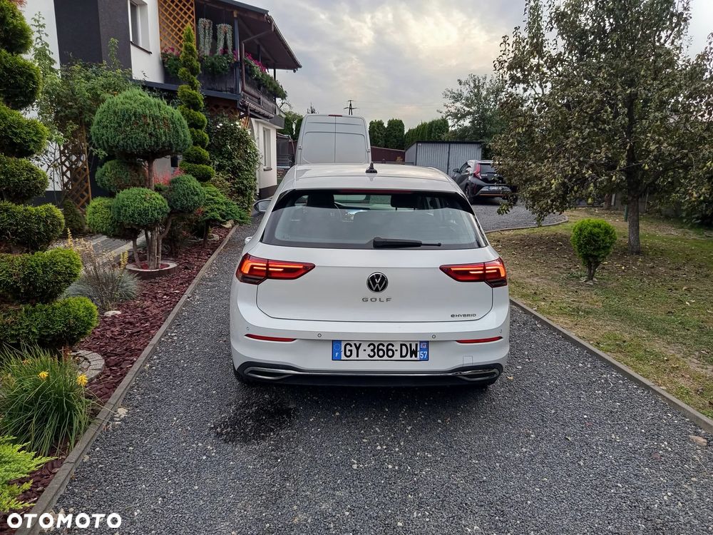 Volkswagen Golf - 15