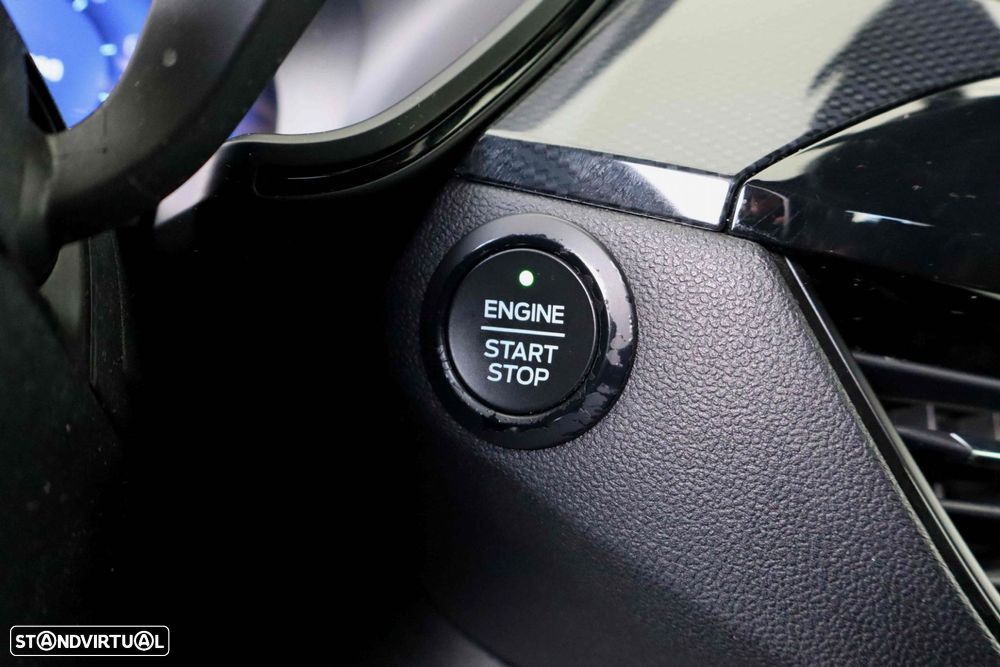 Ford Kuga 1.5 EcoBoost ST-Line X - 33
