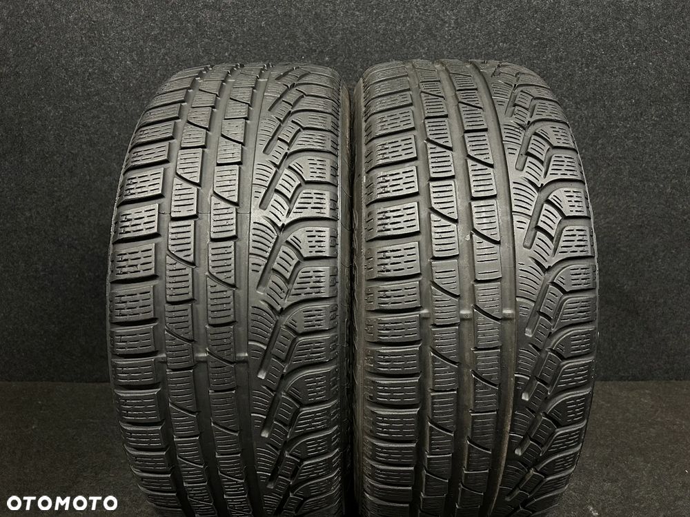 Opony zimowe Pirelli Sotto Zero Winter 240 Serie II 235/45/18 98V XL 2szt. - 1