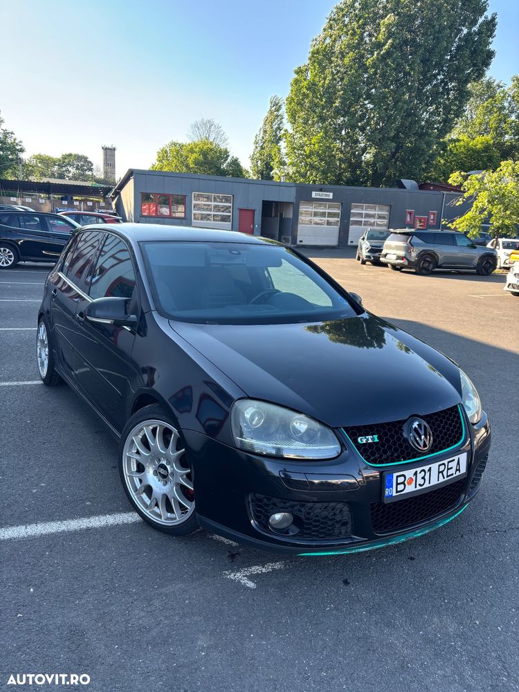 Volkswagen Golf 2.0 FSI GTI - 8