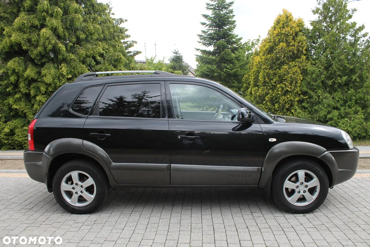 Hyundai Tucson 2.0 CRDi 2WD GLS - 10