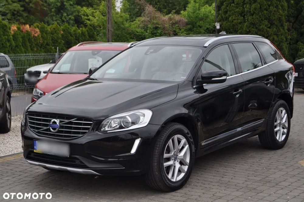 Volvo XC 60 D4 AWD Summum - 4