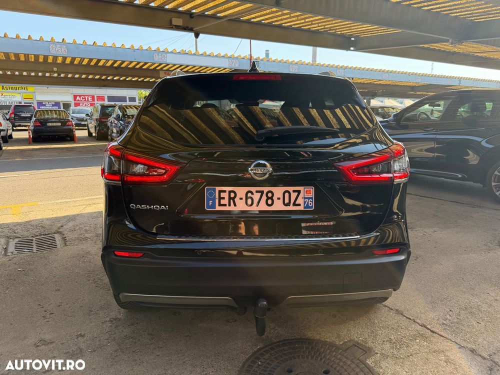 Nissan Qashqai 1.6 DCI ALL-MODE 4x4i TEKNA+ - 6