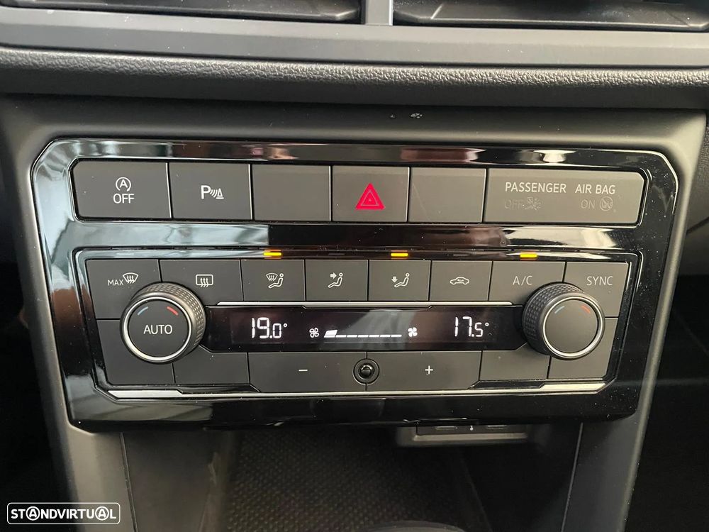 VW T-Cross 1.0 TSI Life DSG - 12
