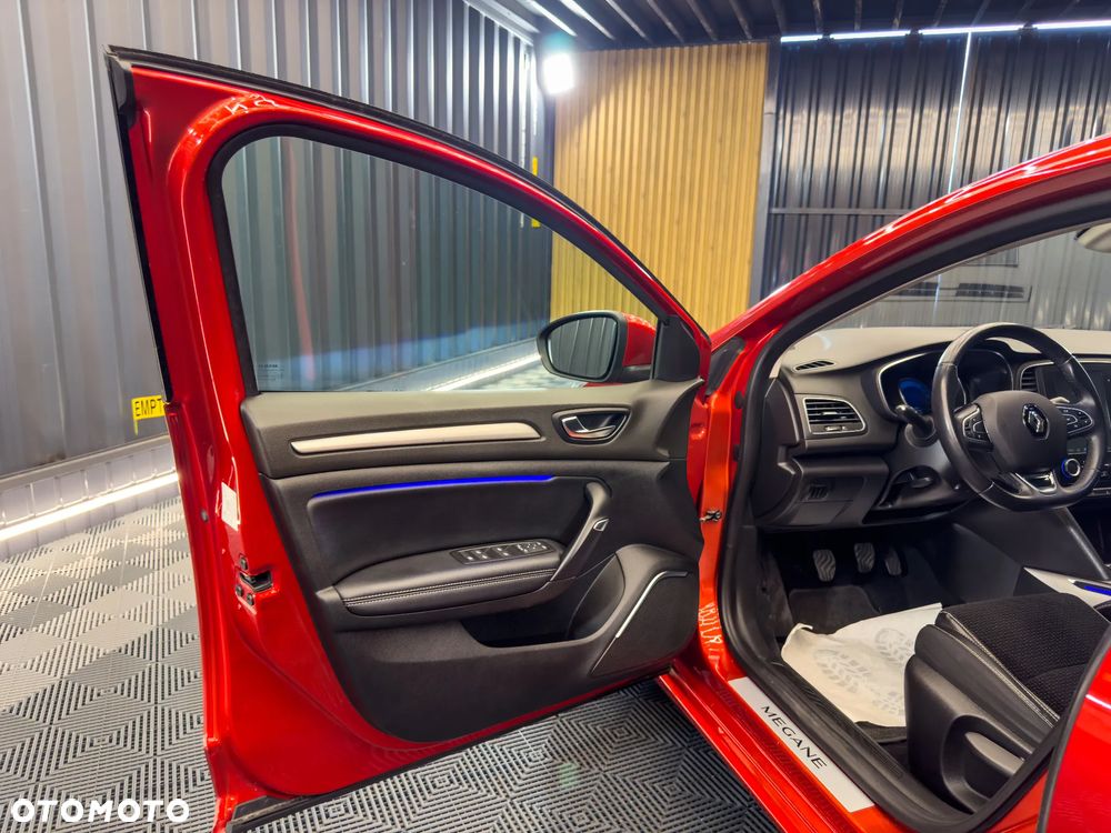 Renault Megane ENERGY TCe 130 INTENS - 28