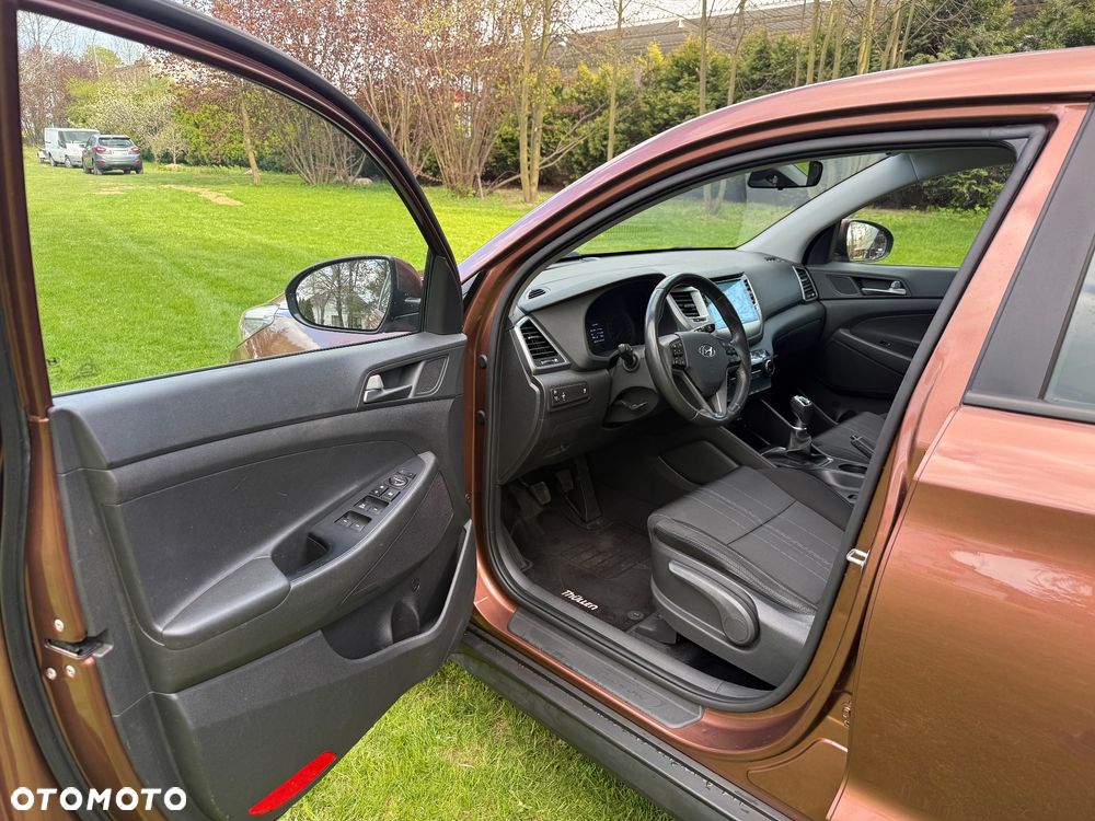 Hyundai Tucson 1.6 GDI BlueDrive Comfort 2WD - 17