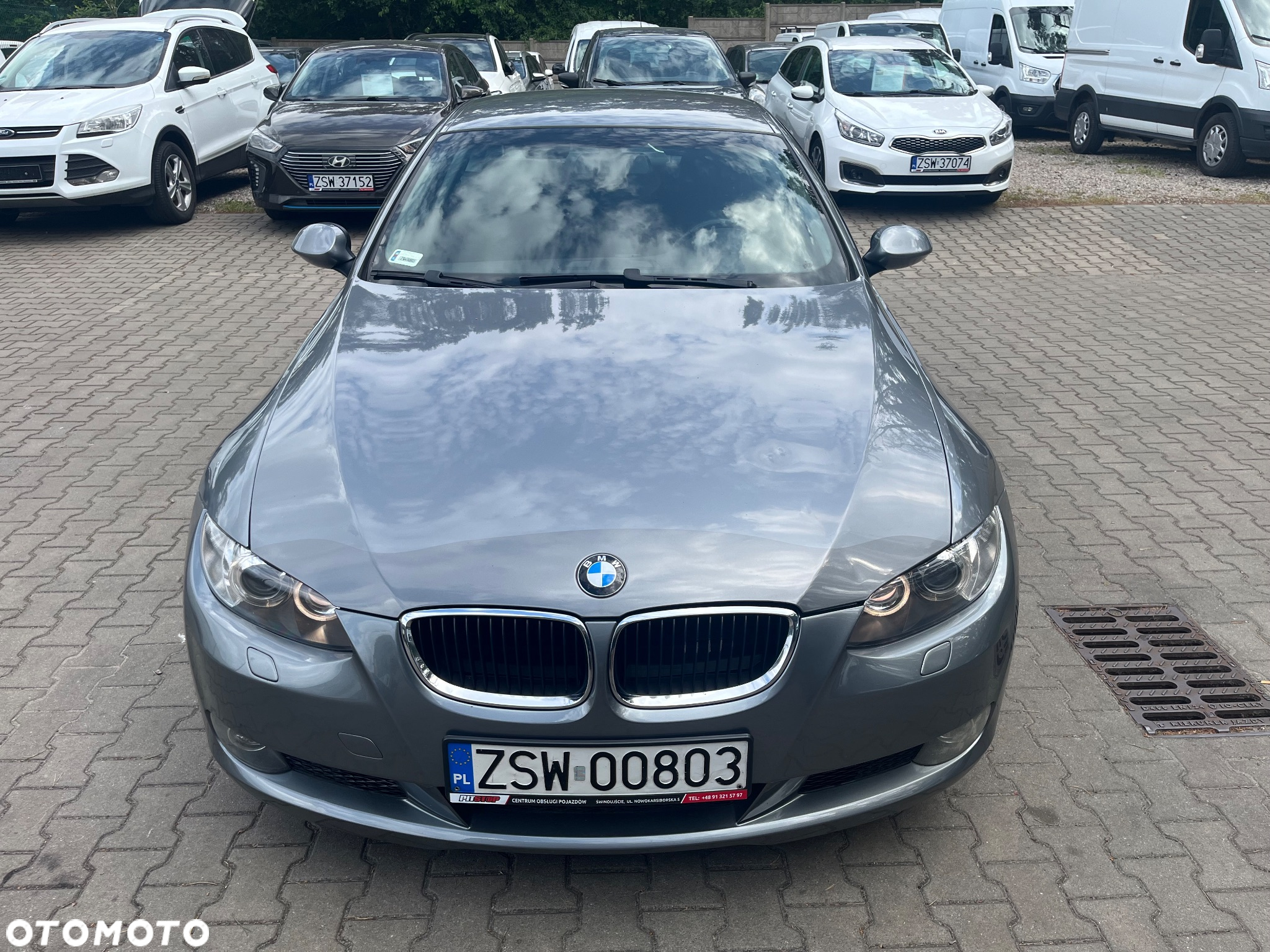 BMW Seria 3 320i Coupe - 14