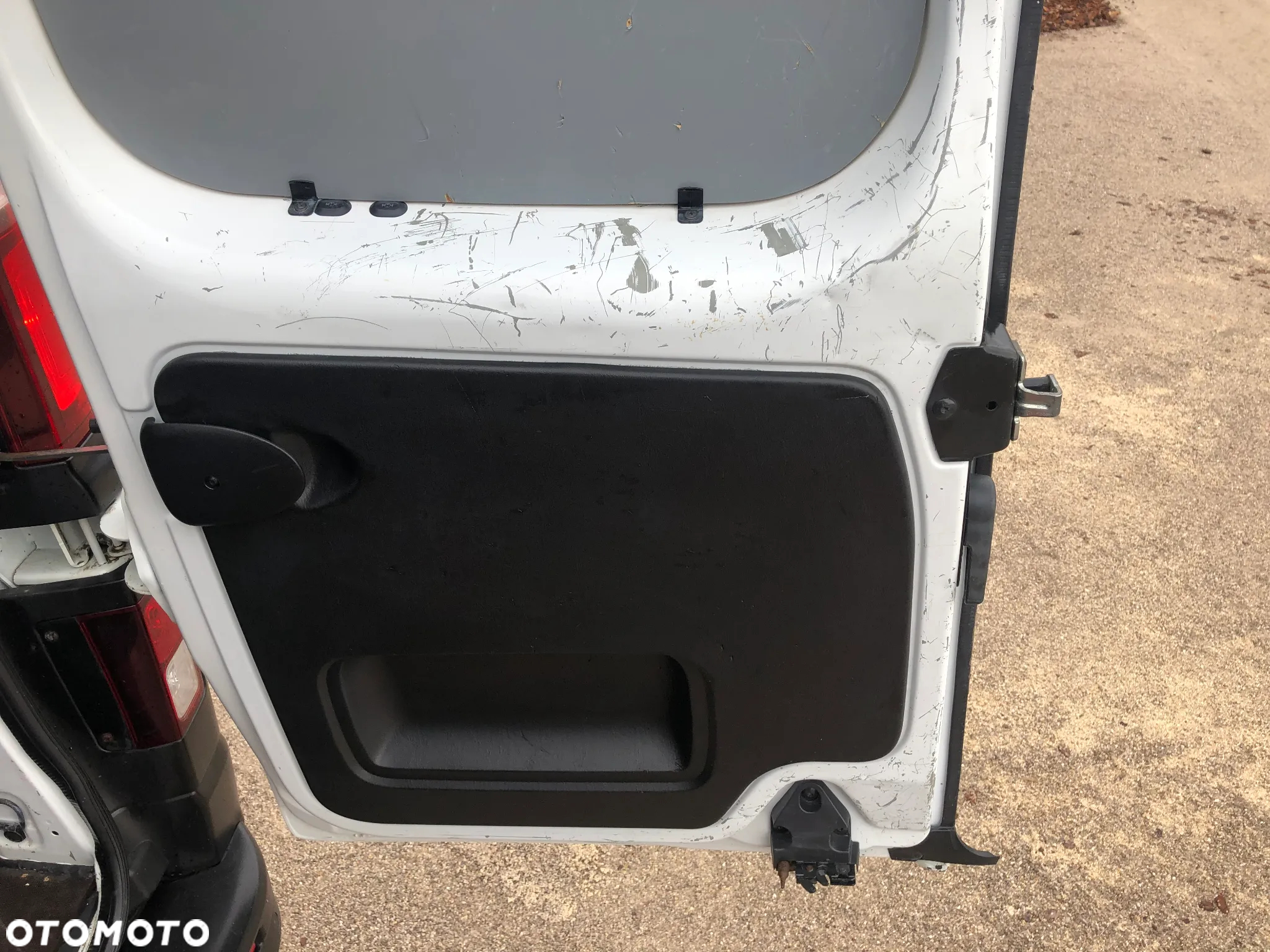 Renault TRAFIC - 23