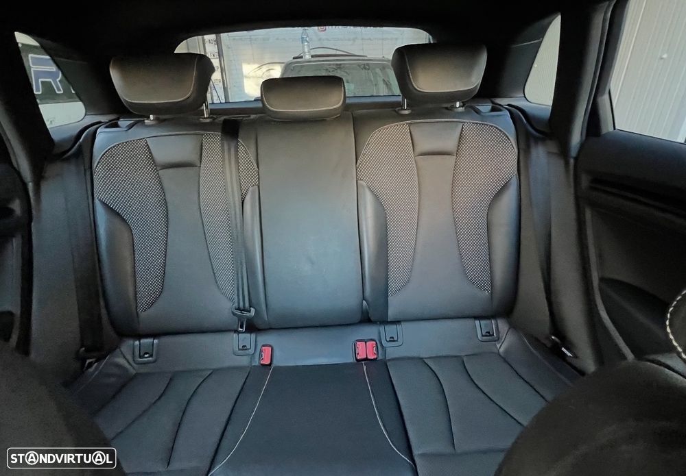 Audi A3 Sportback 1.6 TDI (clean diesel) S tronic S line Sport Pack - 9