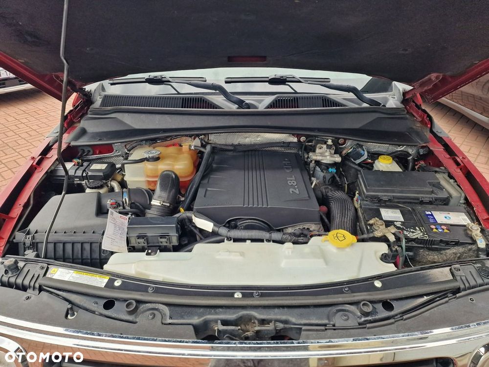 Dodge Nitro 2.8 CRD DPF Automatik SXT - 40