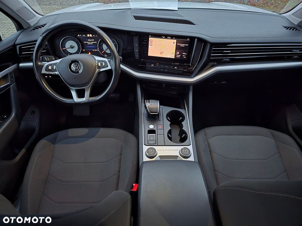 Volkswagen Touareg - 10