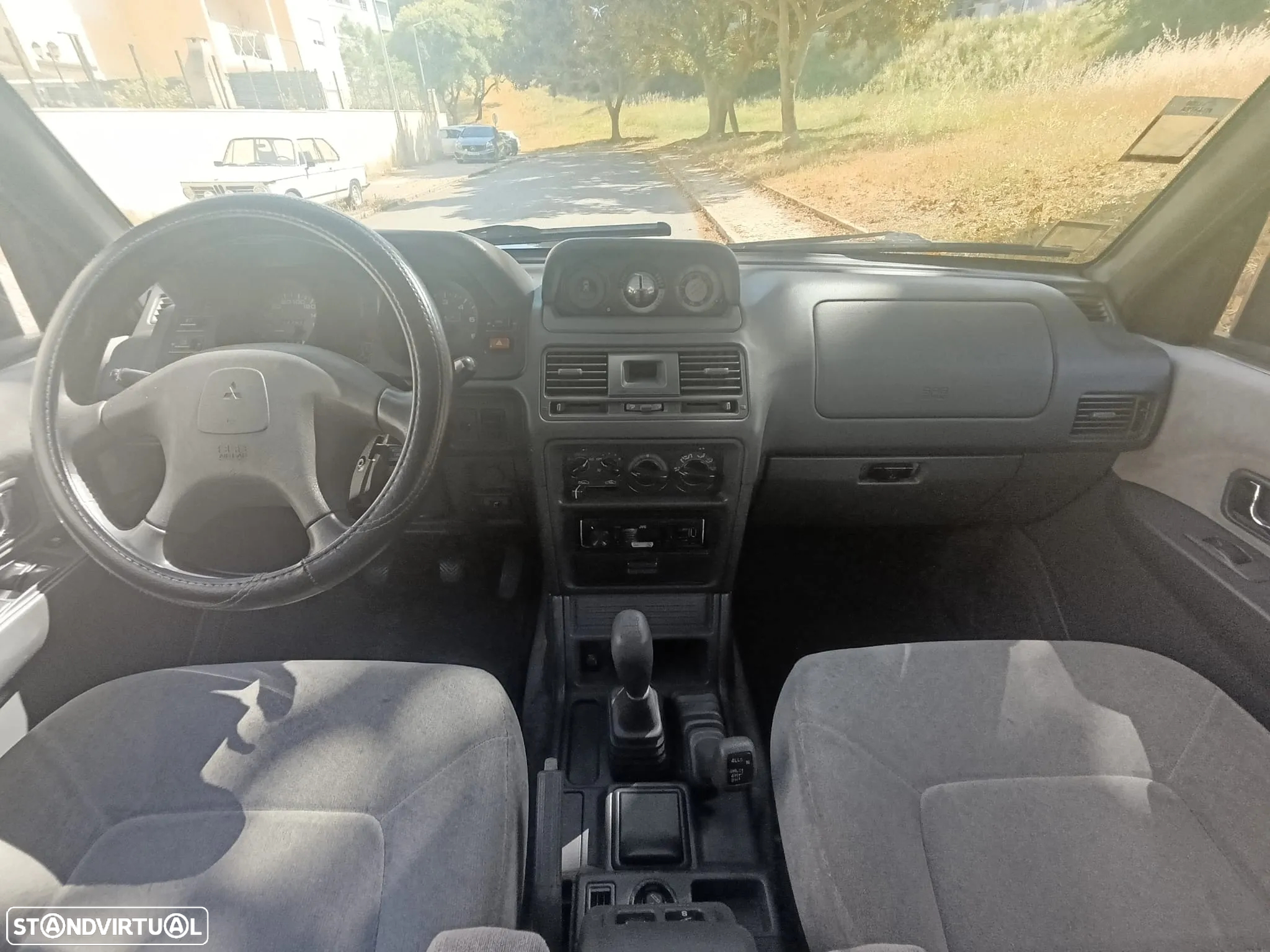 Mitsubishi Pajero 2.8 TD GLS Longo ABS - 28