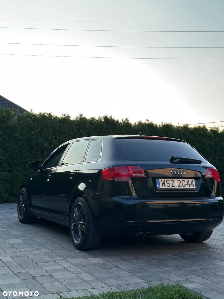 Audi A3 Sportback - 2