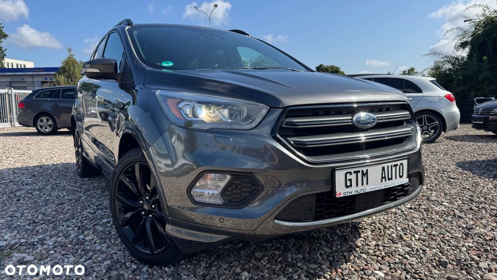Ford Kuga 1.5 EcoBoost 2x4 ST-Line - 22