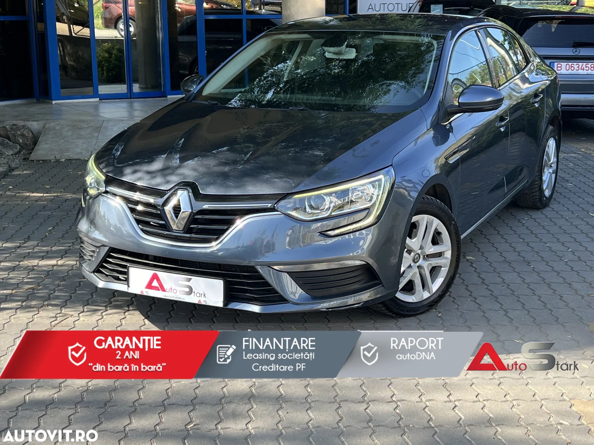 Renault Megane TCe Life - 1