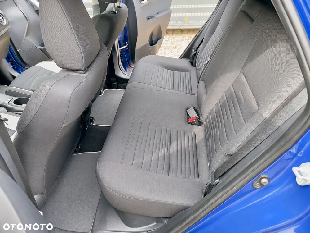 Toyota Auris - 5