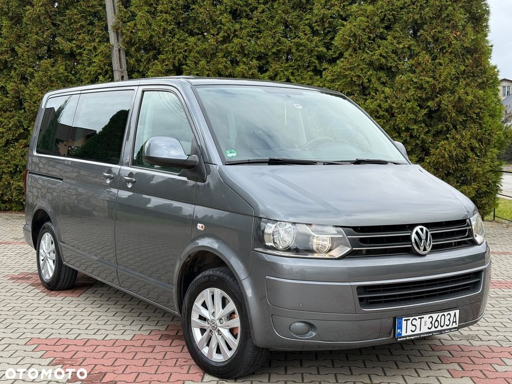 Volkswagen Caravelle - 2