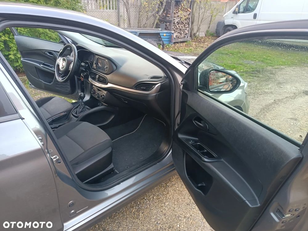 Fiat Tipo 1.4 16V - 13
