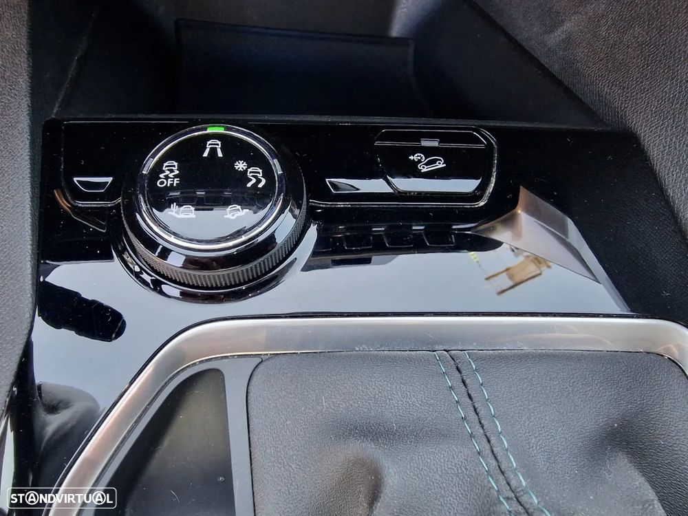 Peugeot 3008 PureTech 130 Stop & Start Crossway - 26