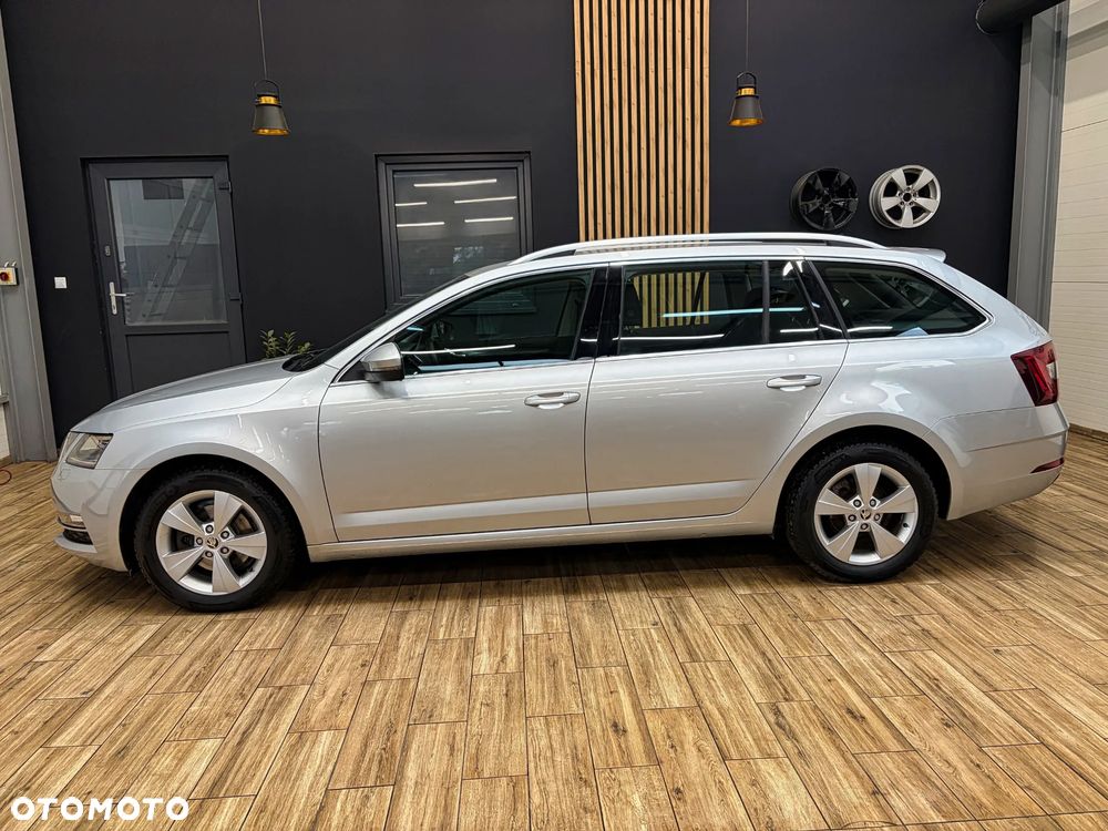 Skoda Octavia 2.0 TDI Elegance DSG - 11