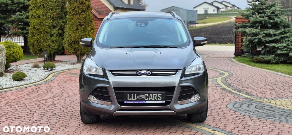 Ford Kuga 2.0 TDCi 2x4 Titanium - 36