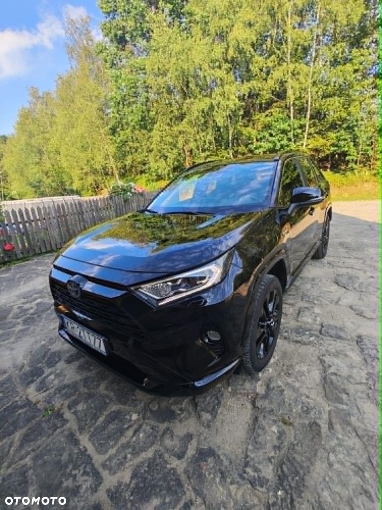 Toyota RAV4 - 1