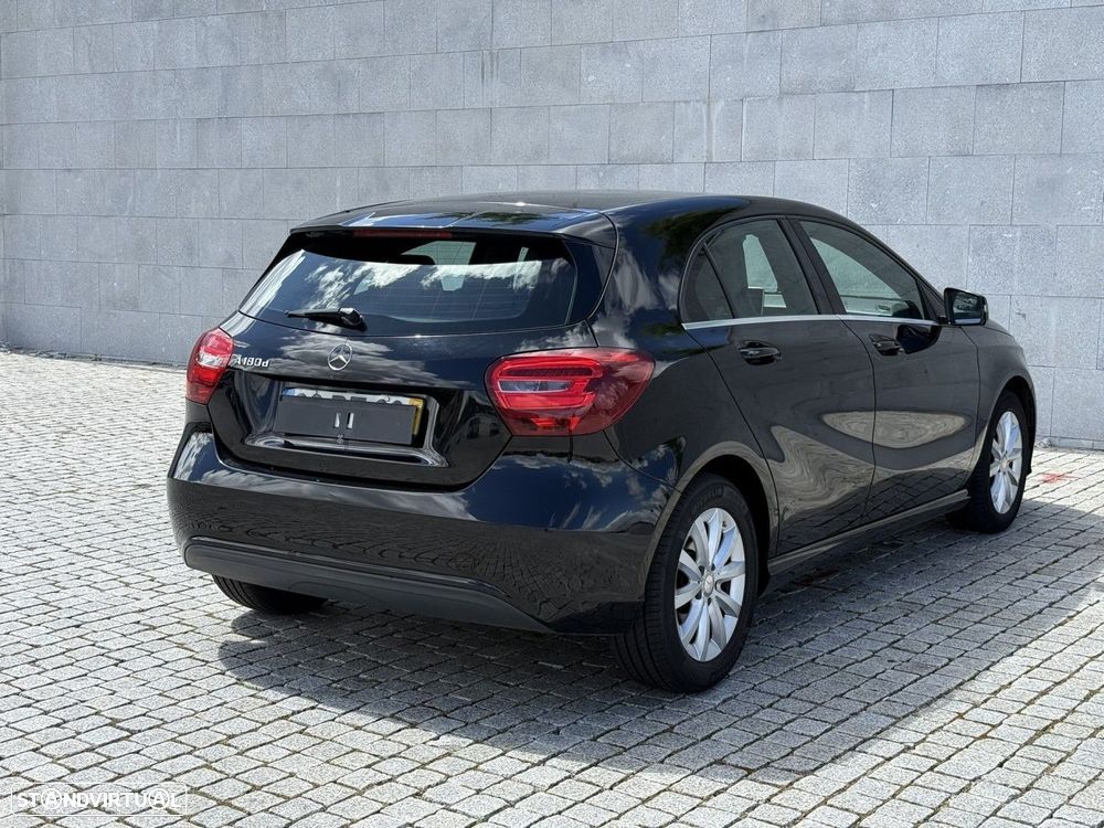 Mercedes-Benz A 180 d Urban - 6