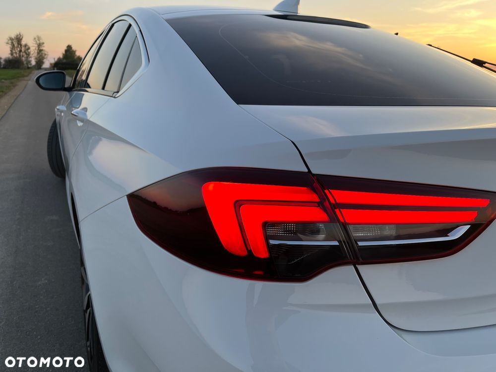 Opel Insignia 2.0 CDTI Elite S&S - 9