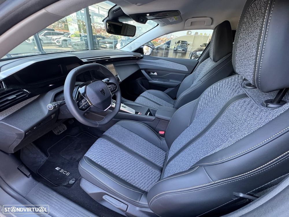 Peugeot e-308 58 kWh Allure - 5